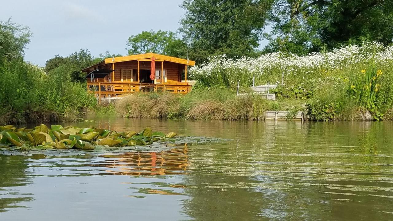 East Pool Cabin Lincoln Exteriér fotografie
