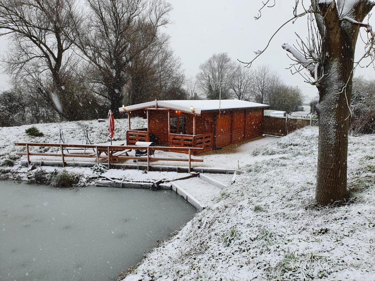 East Pool Cabin Lincoln Exteriér fotografie